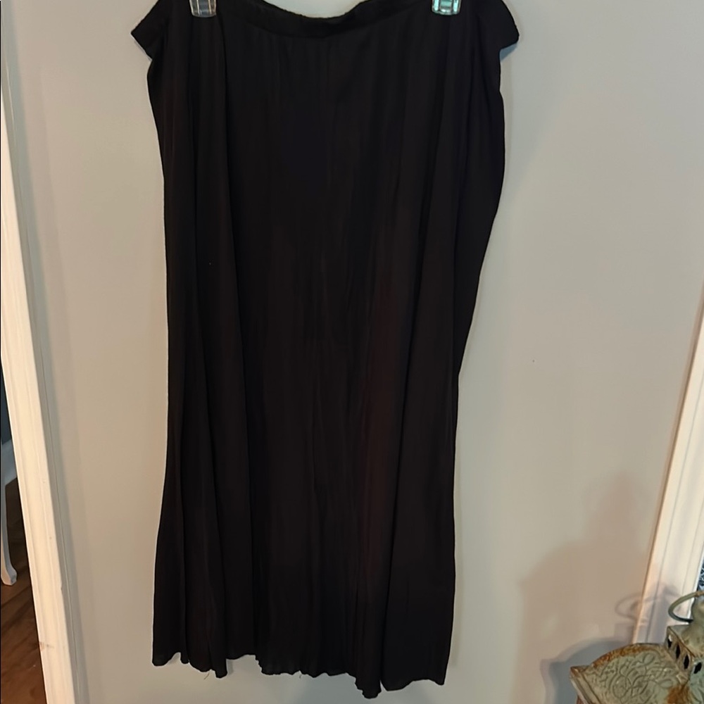 New Direction Elegant Black Maxi Skirt